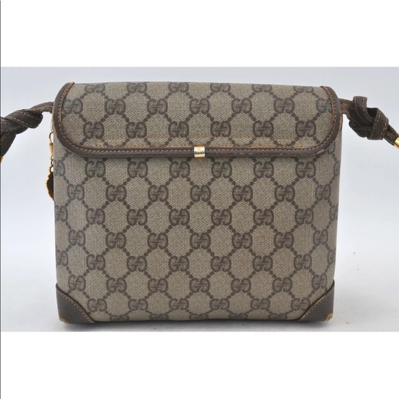 Gucci Authentic Crossbody Shoulder Handbag - Picture 9 of 12